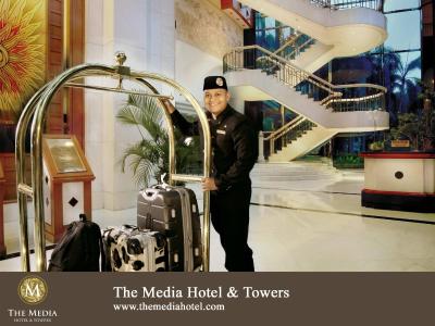 د مدیا هتل اند تاورز