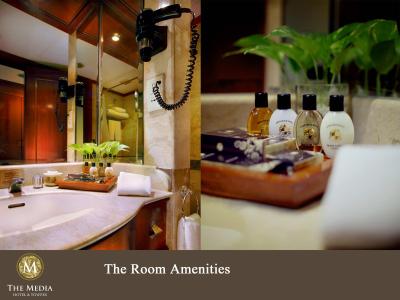 د مدیا هتل اند تاورز