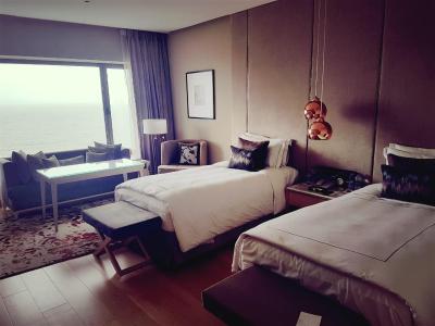 تاج لندز اند