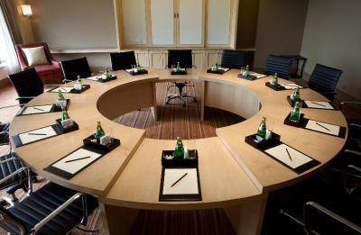 تاج لندز اند