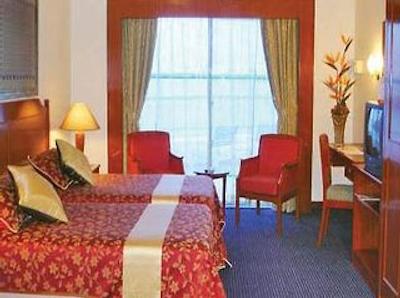 رینبو پارادایس بیچ ریزورت