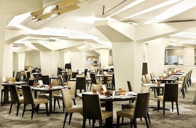 د وستین چسون سئول