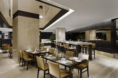 د وستین چسون سئول