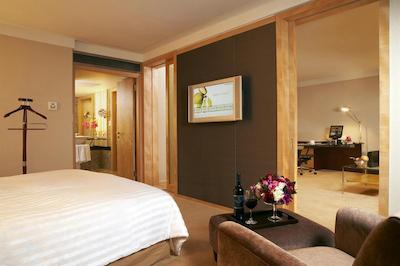 د وستین چسون سئول