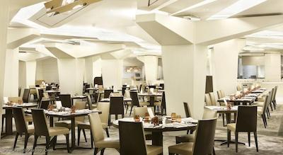 د وستین چسون سئول