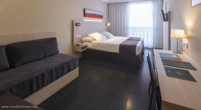 هتل سرهس ریولی رامبلا