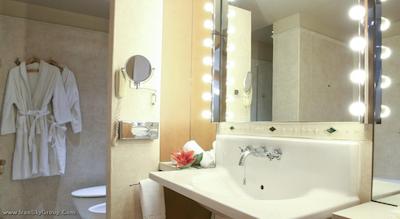 هتل سرهس ریولی رامبلا