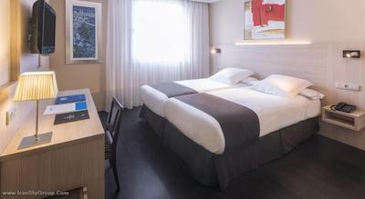 هتل سرهس ریولی رامبلا