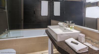 هتل سرهس ریولی رامبلا