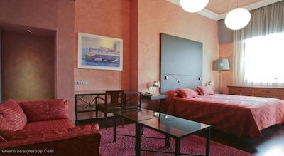 هتل سرهس ریولی رامبلا