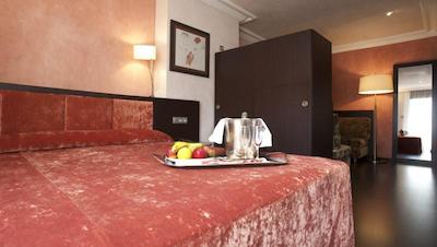 هتل سرهس ریولی رامبلا