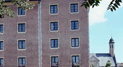 نوتل بروکسل آف گرند پلیس