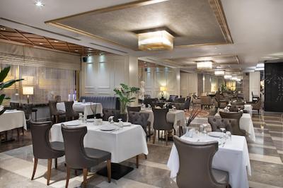 مرکور استانبول بومنتی