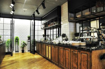 گرند آراس هتل اند سوئیتس