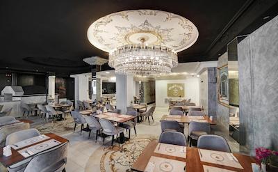 وایت مونارچ