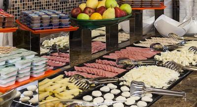 نوا پلازا بوتیک اند اسپاهتل