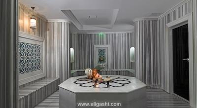 نوا پلازا بوتیک اند اسپاهتل