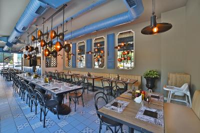 دوسو دوسی هتل داون تاون