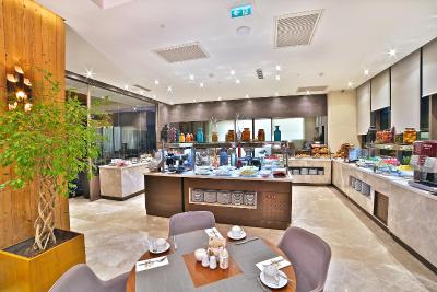 دوسو دوسی هتل داون تاون