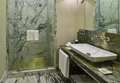 بنک هتل استانبول