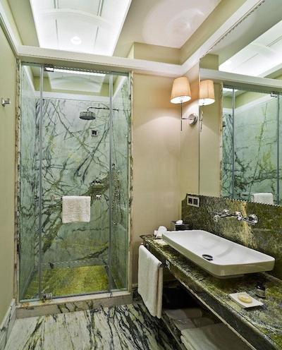 بنک هتل استانبول