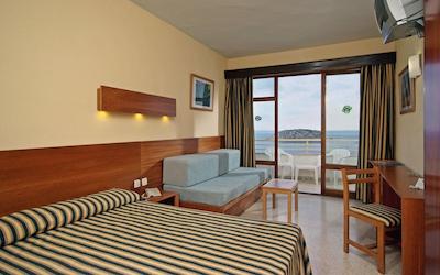 اینترتور میامی ایبیزا-هتل