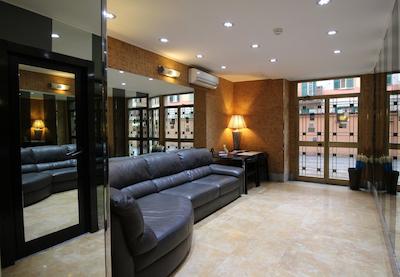 رزیدنس کاندیا