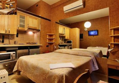 رزیدنس کاندیا