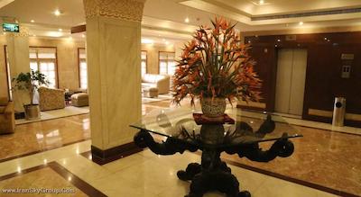 کلارکس شیراز