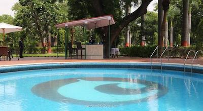 کلارکس شیراز