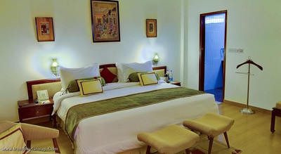 کلارکس شیراز