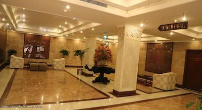 کلارکس شیراز