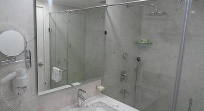 کلارکس شیراز