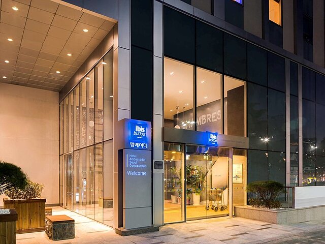 آیبیس باجت آمباسادور سئول دونگدامون