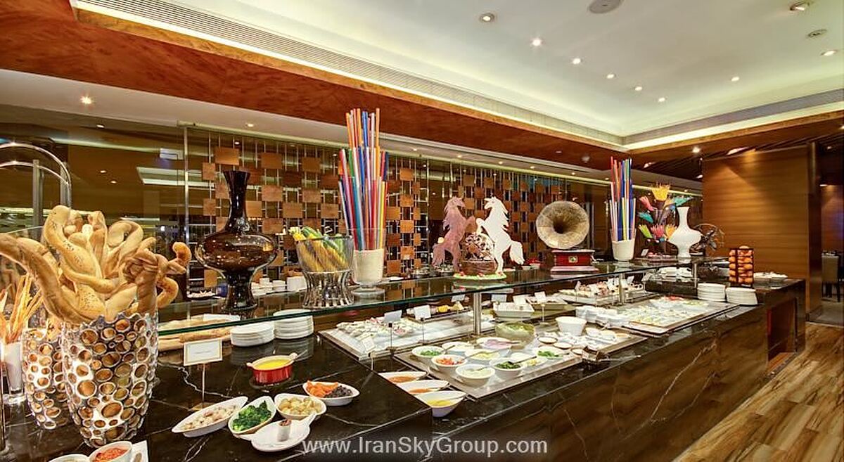 رادیسون بلو قاضی آباد