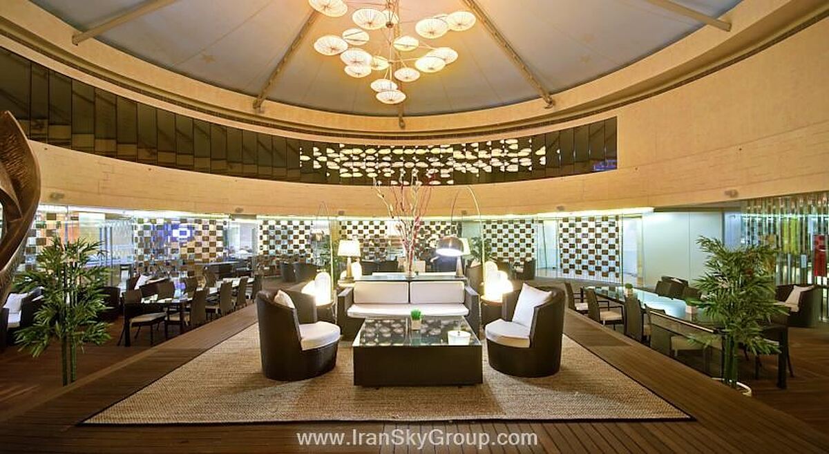 رادیسون بلو قاضی آباد