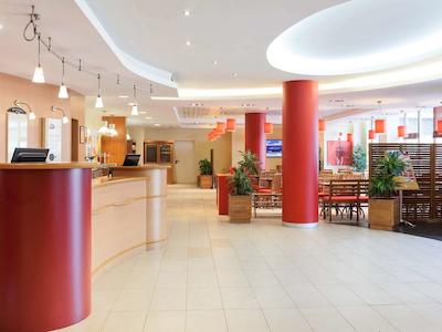 آیبیس بارسلونا ویلدکنس