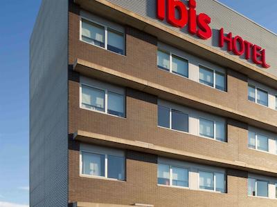 آیبیس بارسلونا ویلدکنس