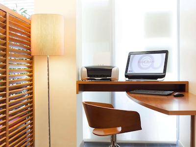 آیبیس بارسلونا ویلدکنس