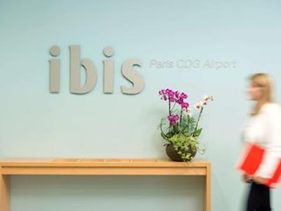 آیبیس پاریس سی‌ دی‌ جی ایرپورت
