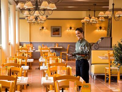 آیبیس پاریس سی‌ دی‌ جی ایرپورت