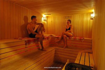 گلدن راک بیچ هتل