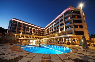 گلدن راک بیچ هتل