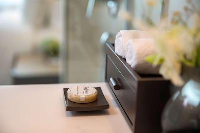 کانتری این اند سویتس سهیب آباد