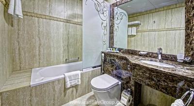 آدامو هتل آپارتمان