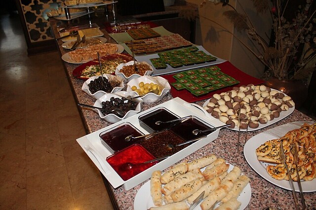 رست هتل