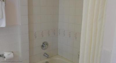 بست وسترن کاپیلنو این اند سویتس