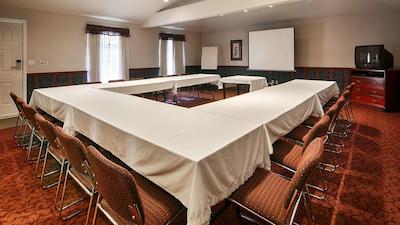 بست وسترن کاپیلنو این اند سویتس