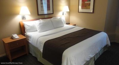 بست وسترن کاپیلنو این اند سویتس