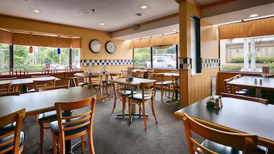 بست وسترن کاپیلنو این اند سویتس